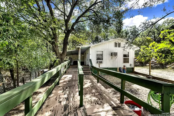 Canyon Lake, TX 78133,2587 Waterfront Park