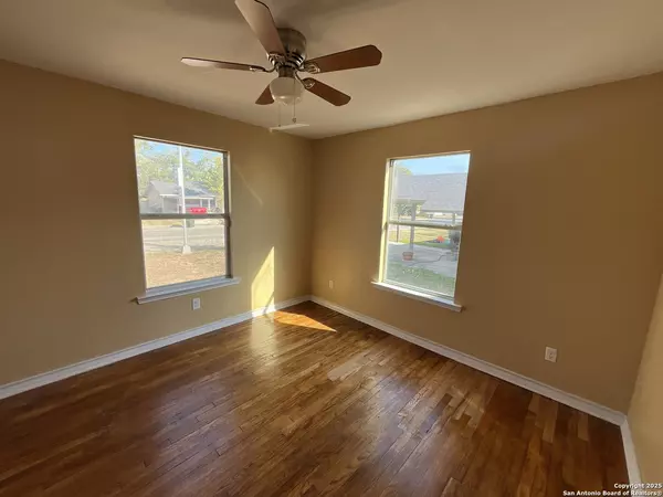 Schertz, TX 78154,210 Aero