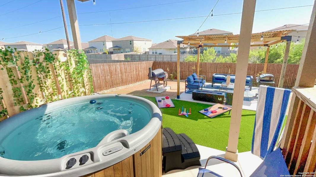 11926 Silent Canyon, San Antonio, TX 78254
