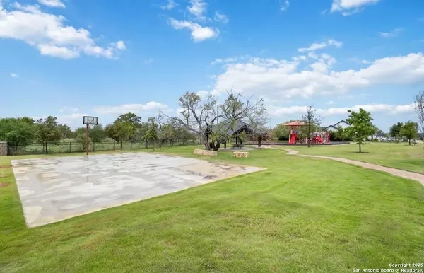 La Vernia, TX 78121,128 Chinaberry Hill