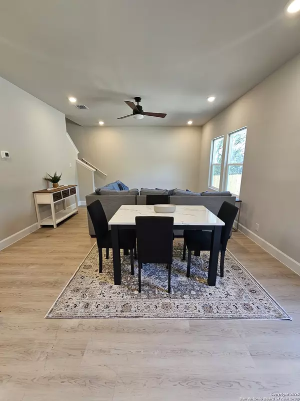 Spring Branch, TX 78070,660 Cypress pass