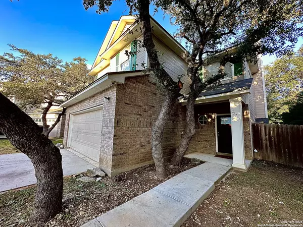 22230 Goldcrest Run, San Antonio, TX 78260