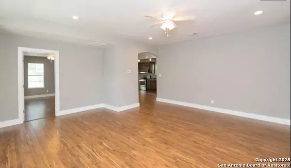 San Antonio, TX 78201,1519 El Monte
