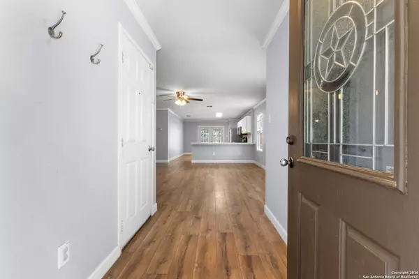 Selma, TX 78154,8119 Running Hollow