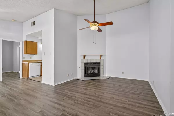 San Antonio, TX 78217,5020 Anacacho St