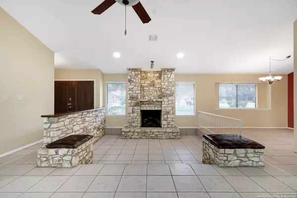 San Antonio, TX 78249,4710 Paradise Woods