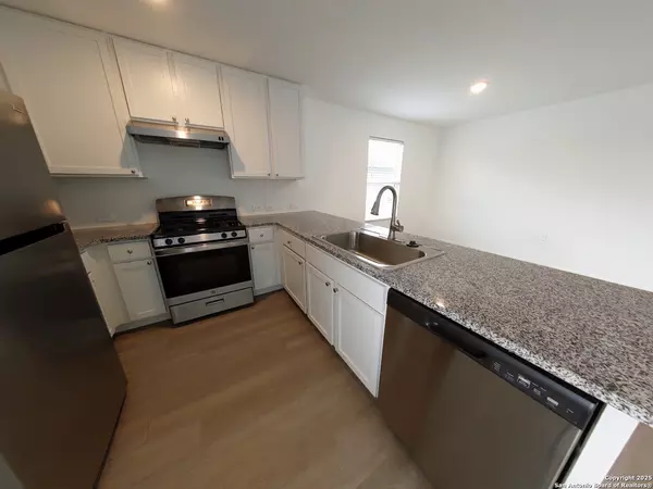 San Antonio, TX 78221,12039 Still Pass