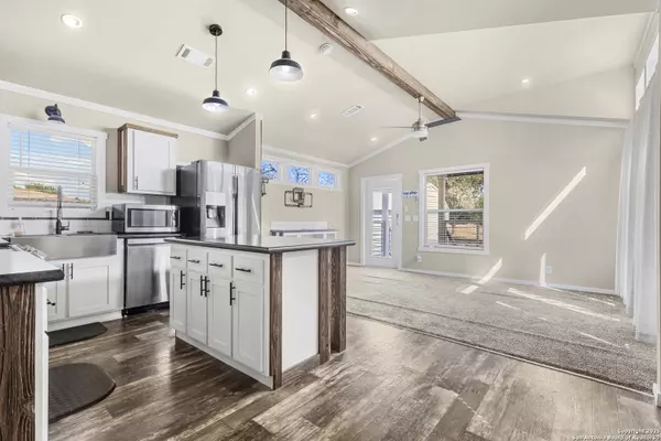 Bandera, TX 78003,1629 Pr 1518