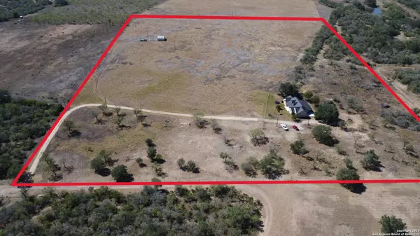 Hondo, TX 78861,219 Private Road 568