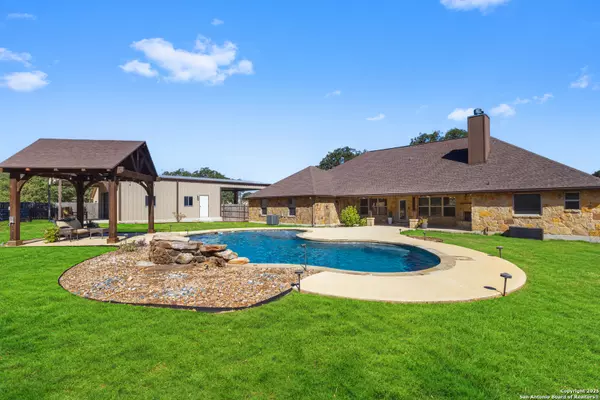 156 Vintage Ranch, La Vernia, TX 78121