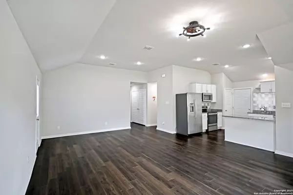 Seguin, TX 78155,2973 Greenbriar