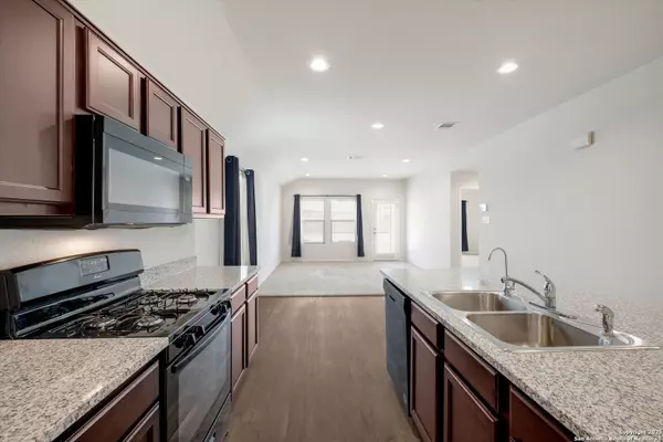 San Marcos, TX 78666,109 Falco Lane