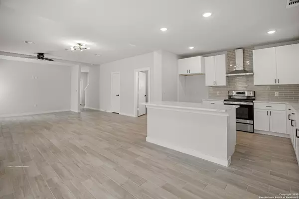 San Antonio, TX 78202,922 Dawson