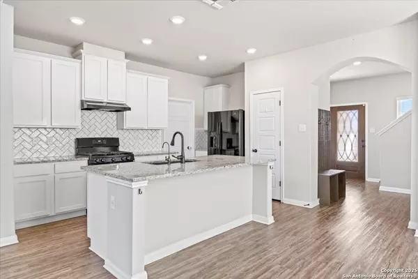 New Braunfels, TX 78132,1247 Loma Ranch