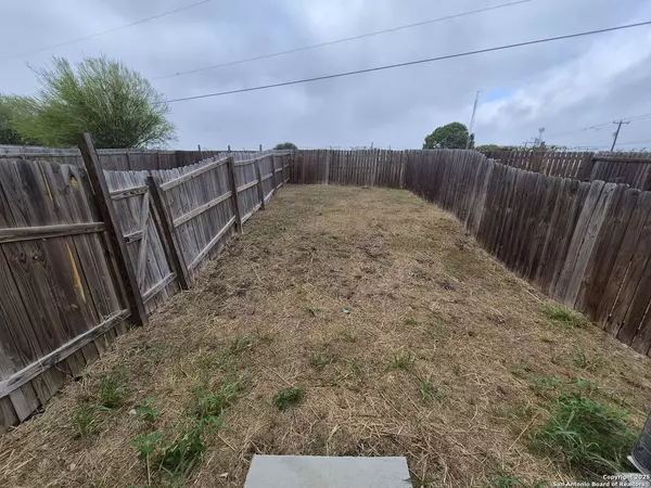 Converse, TX 78109,7315 Colina Way UNIT 103