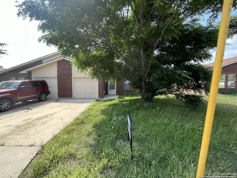 5619 Lakebend West UNIT B, San Antonio, TX 78244