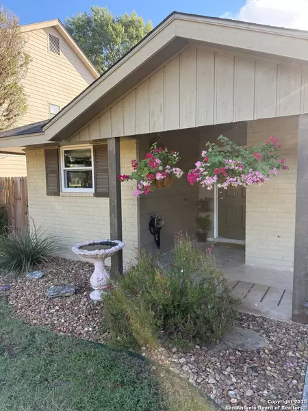 135 Oak Grove, Boerne, TX 78006
