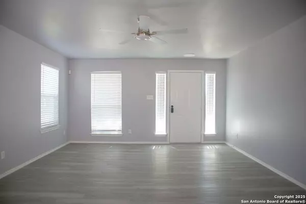 Universal City, TX 78148,9135 Granite Woods