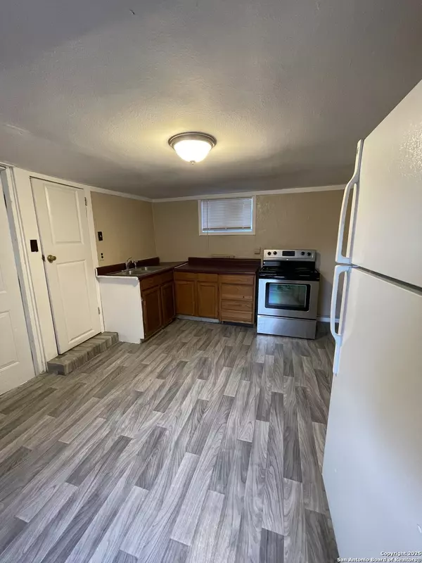 314 nueces UNIT D, San Antonio, TX 78207