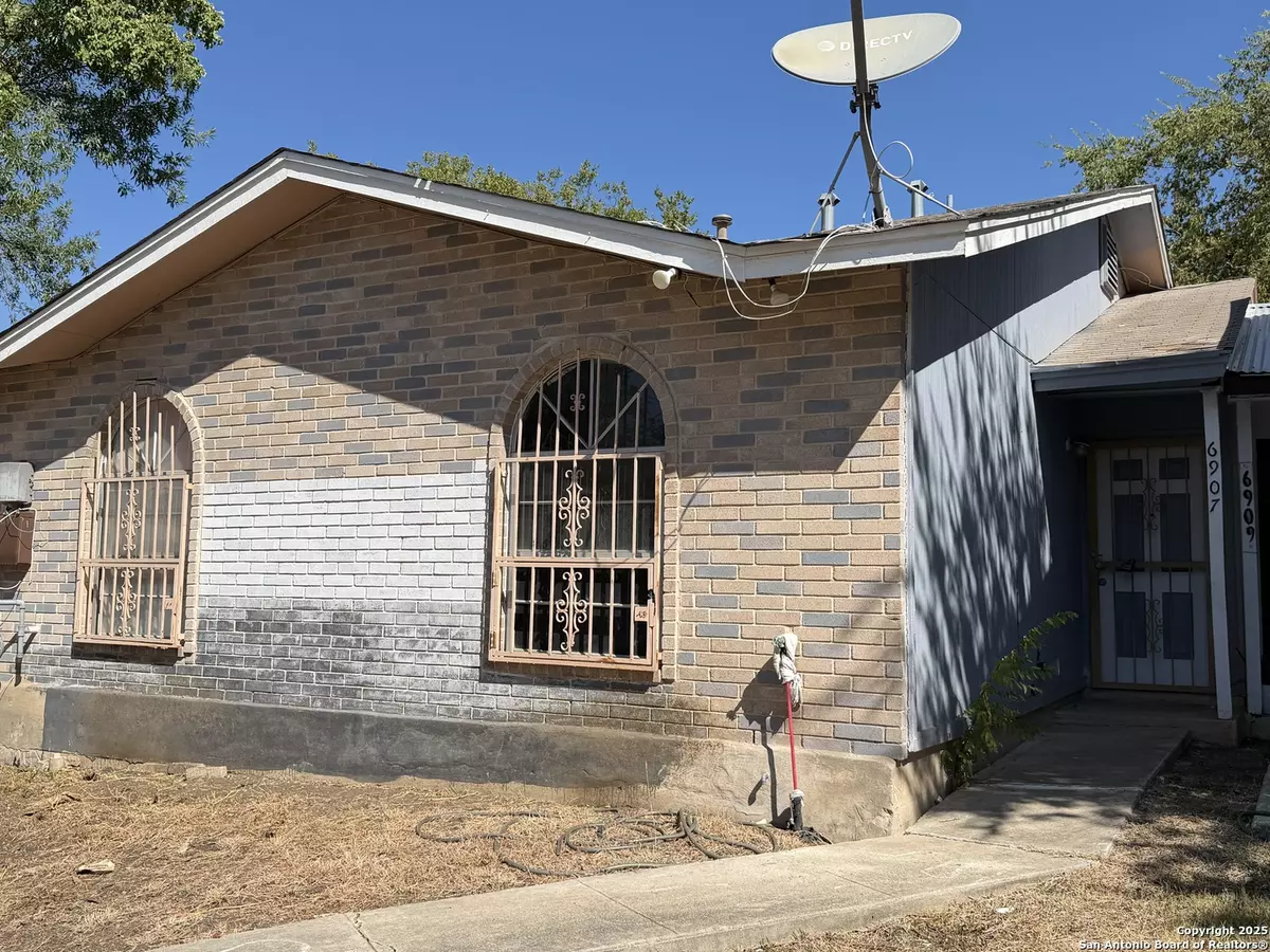 San Antonio, TX 78239,6907 Neston UNIT 1