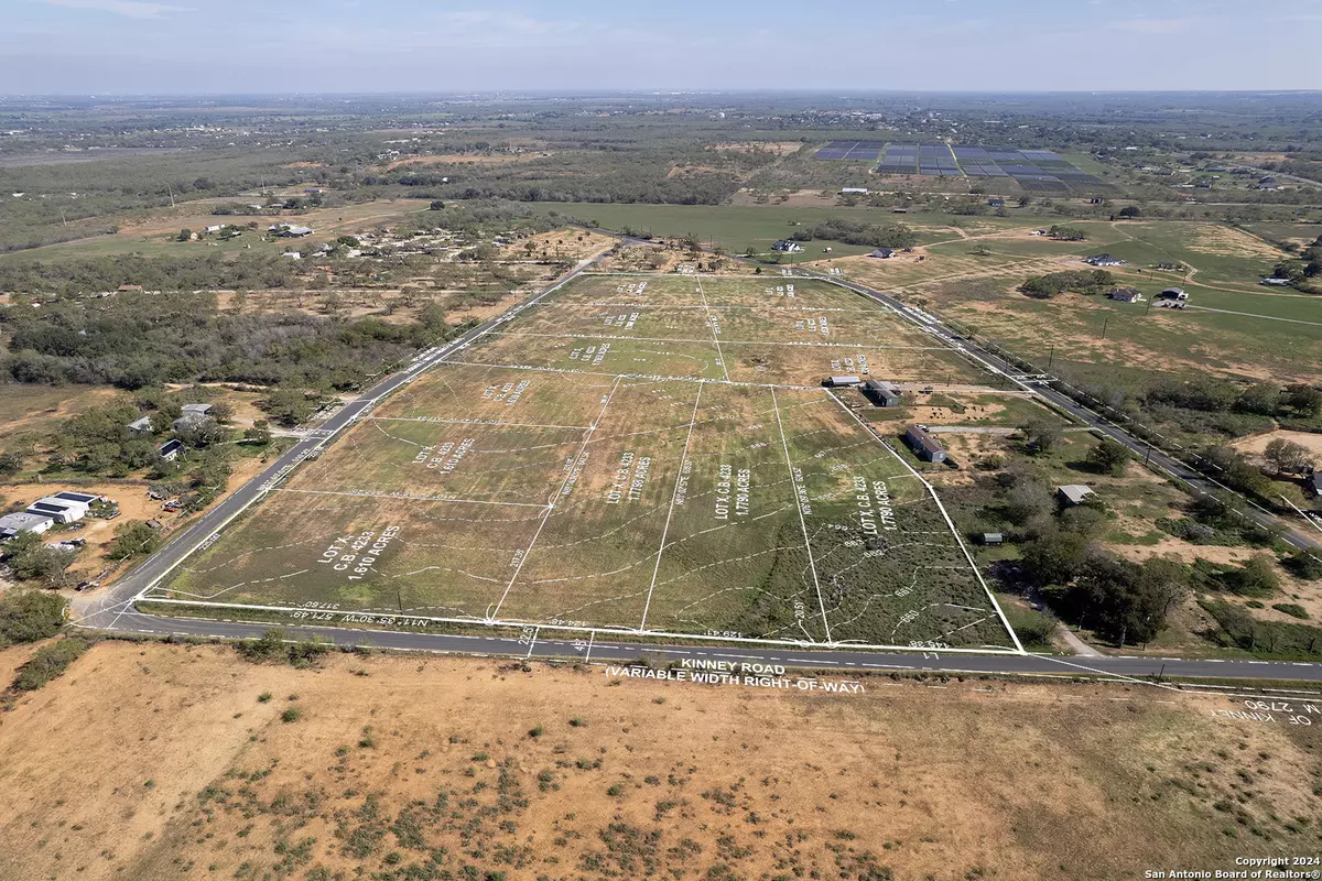 Somerset, TX 78069,19825 benton city