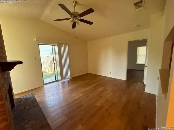 San Antonio, TX 78233,14419 Waddesdon Bluff