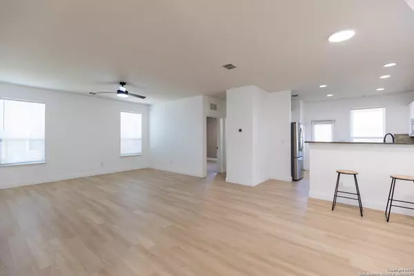 Selma, TX 78154,443 Harvest Pt