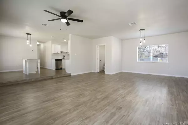 Kirby, TX 78219,3403 Diadem