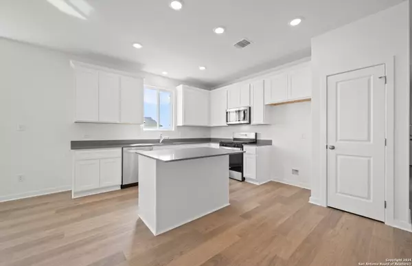 San Marcos, TX 78666,105 Lindheimer