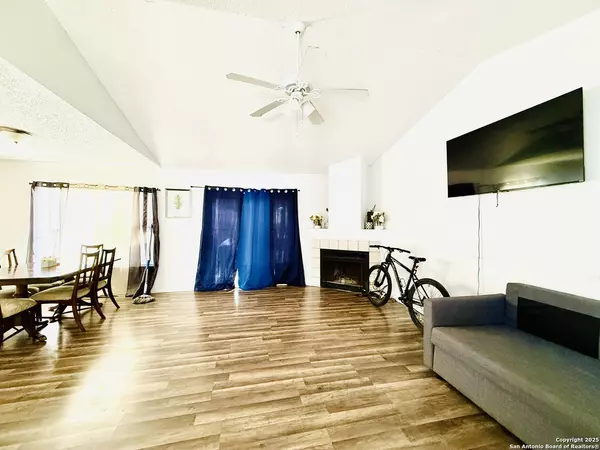 San Antonio, TX 78244,4142 Sunrise Creek