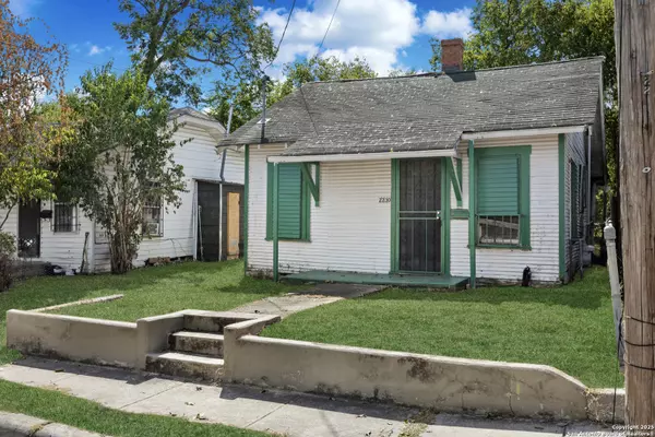 San Antonio, TX 78207,2230 poplar