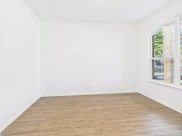 San Antonio, TX 78223,4526 Harrisburg