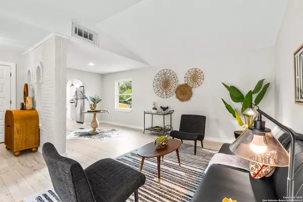 San Antonio, TX 78230,10322 Tioga