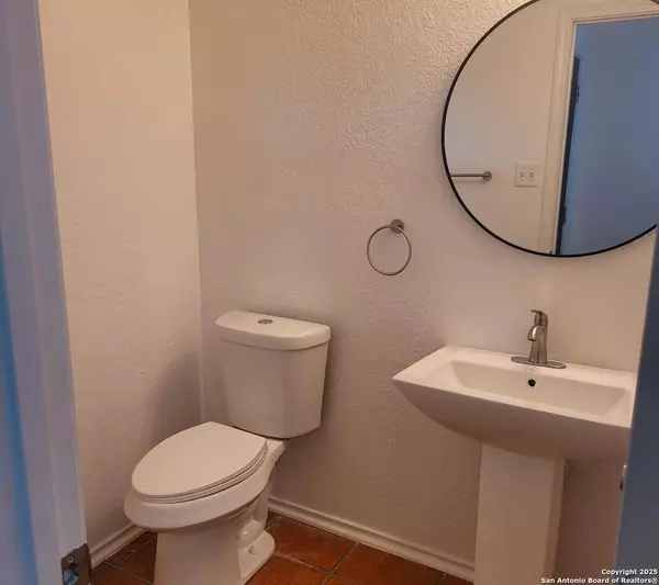 San Antonio, TX 78245,10115 Amber Coral