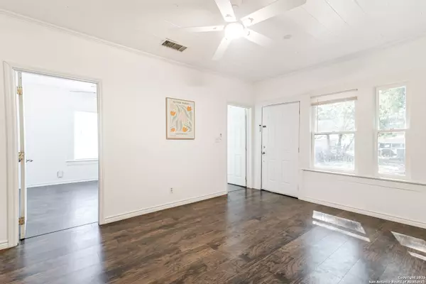 San Antonio, TX 78201,841 Texas