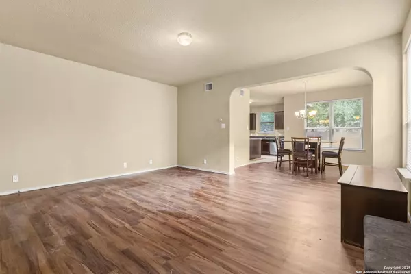 San Antonio, TX 78240,7118 Sunny Day