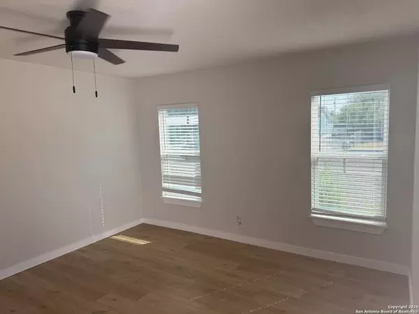 San Antonio, TX 78237,143 Toltec