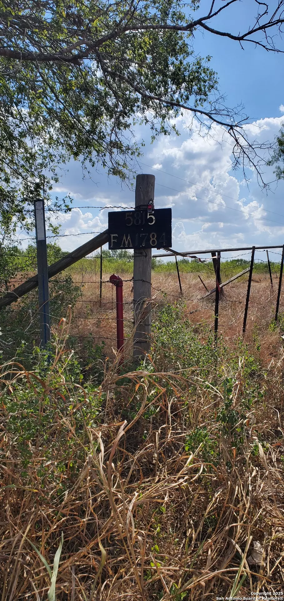 Pleasanton, TX 78064,5815 Fm 1784