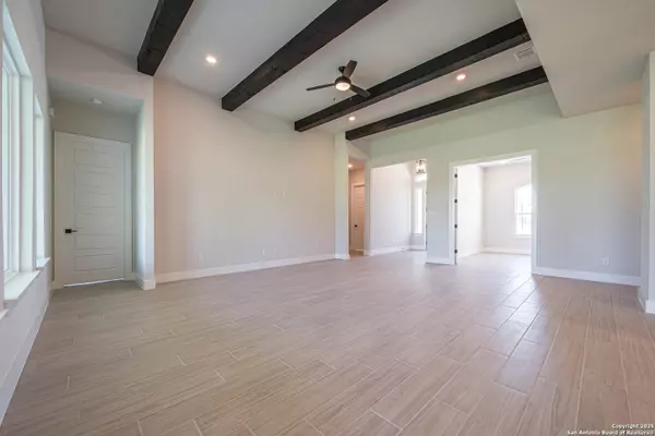 Floresville, TX 78114,138 Firewheel