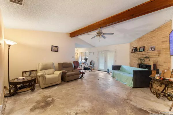 San Antonio, TX 78250,7110 Breeze Holw