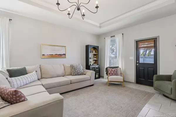 San Antonio, TX 78260,348 Salz