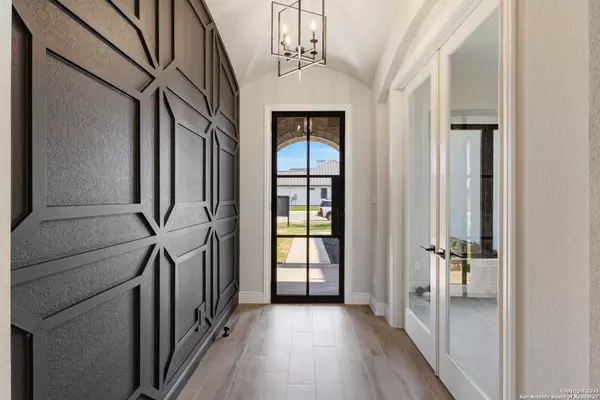 Castroville, TX 78009,278 Allen Ave