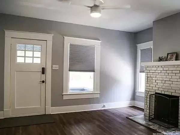 San Antonio, TX 78212,515 W Agarita