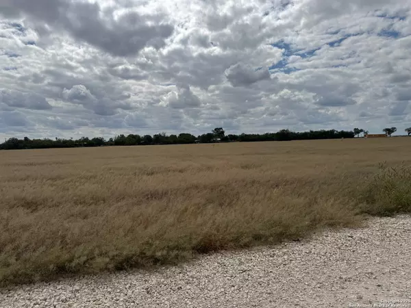 La Pryor, TX 78872,LOT 8 Summerwood Lane