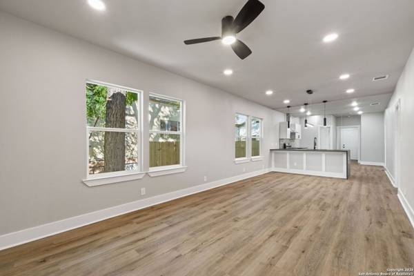 San Antonio, TX 78208,123 Sandmeyer St