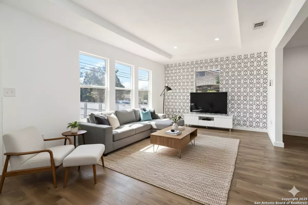 San Antonio, TX 78202,2131 Burnet