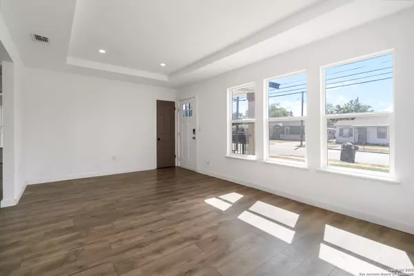 San Antonio, TX 78202,2131 Burnet