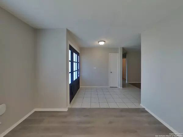 San Antonio, TX 78239,6801 Castile De Oro