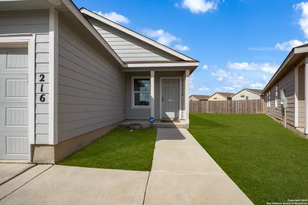 Marion, TX 78124,216 Sosie