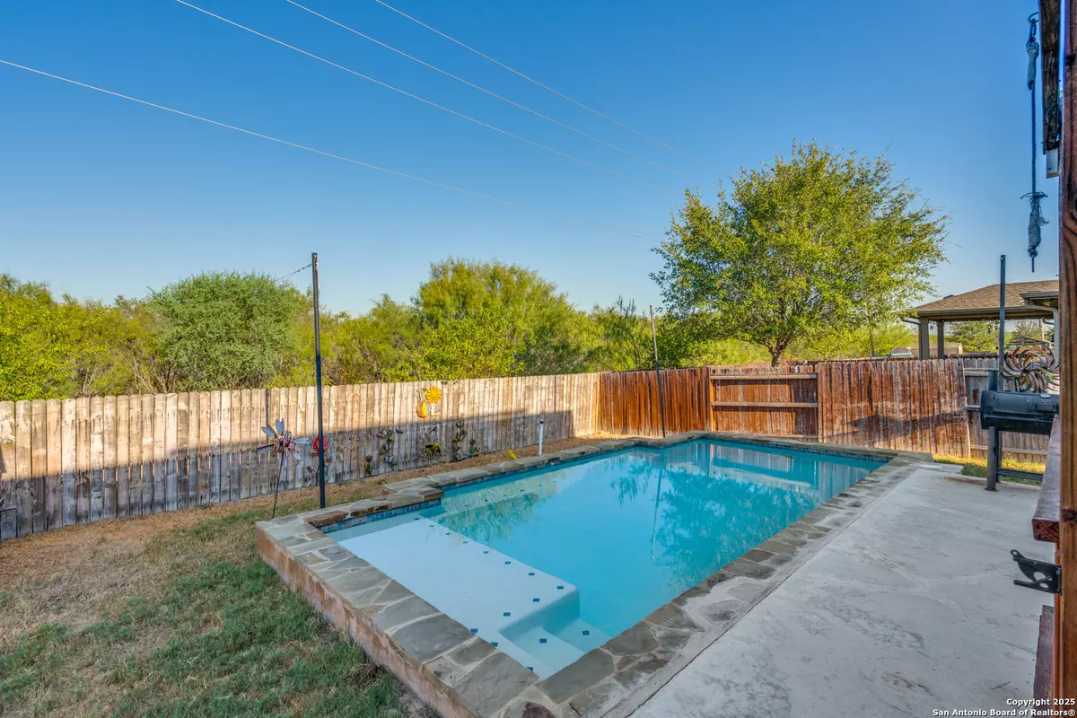 San Antonio, TX 78221,11319 Five Iron